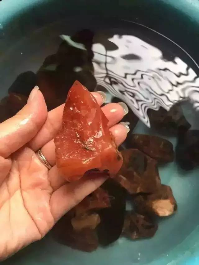 蜜蠟最新黑科技 健康隱患與致命風險并存